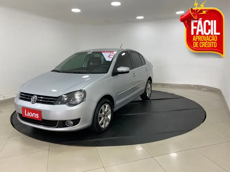 Volkswagen Polo Sedan Comfortline 1.6 8V (Flex)