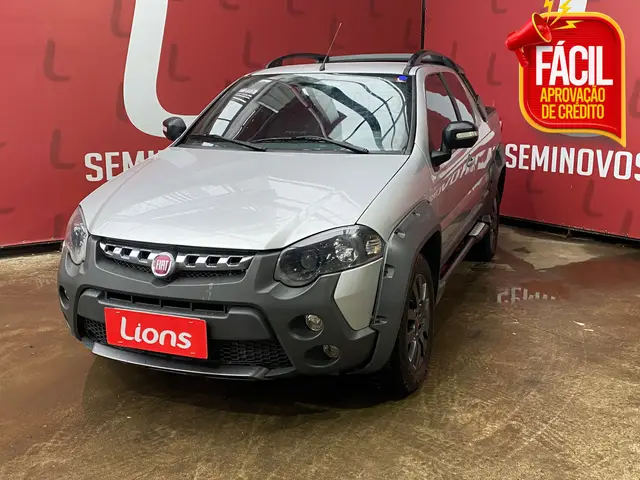Carro Fiat Strada 2019 Adventure 1.8 16V (Flex) (Cabine Dupla)