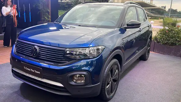 SUV compacto ganha versão The Town, baseada na configuração 200TSI, limitada a 3 mil unidades e com pintura em dois tons 