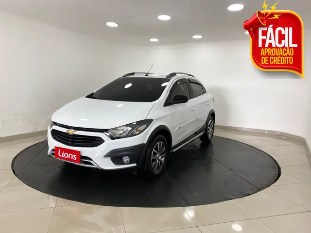 Carro Chevrolet Onix 2018 1.4 Activ SPE/4 (Aut)