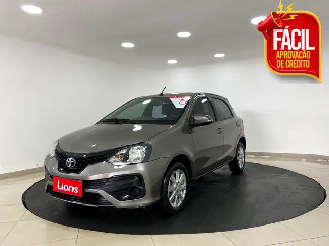 Carro Toyota Etios 2019 X Plus 1.5 (Flex)