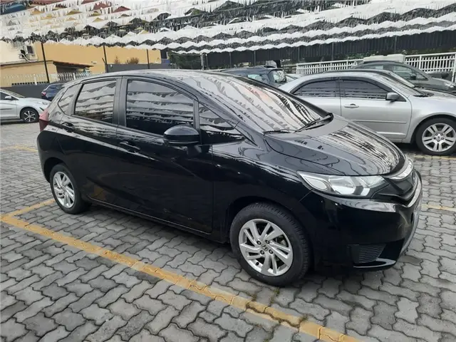 Carro Honda Fit 2016 1.5 16v LX CVT (Flex)