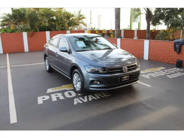 Carro Volkswagen Virtus 2018 1.0 200 TSI Comfortline (Flex) (Aut)