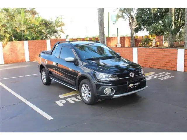 Carro Volkswagen Saveiro 2014 Cross 1.6 (Flex) (cab. estendida)