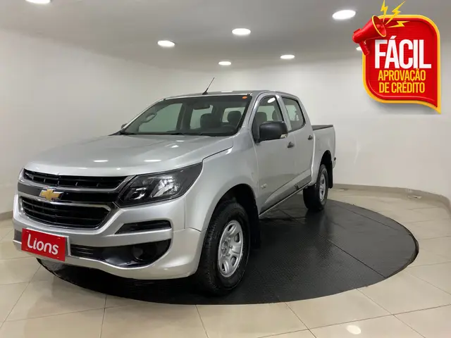 Carro Chevrolet S10 Cabine Simples 2018 S10 2.8 CTDi Cabine Simples LS 4WD