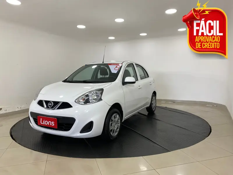 Nissan March 1.0 12V S (Flex)