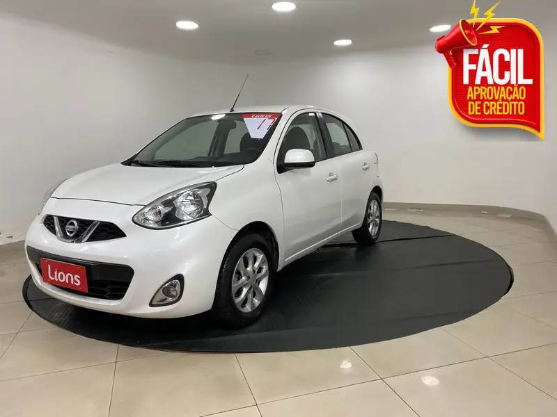 Nissan March 1.0 12V SV (Flex)