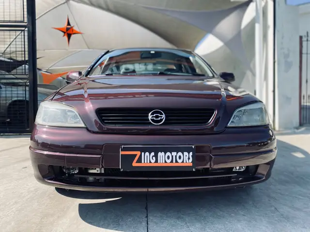 Carro Chevrolet Astra Sedan 2002 CD 2.0 8V (Aut)