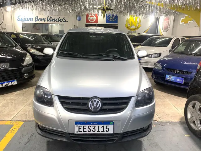 Carro Volkswagen Fox 2009 Plus 1.0 8V (Flex)