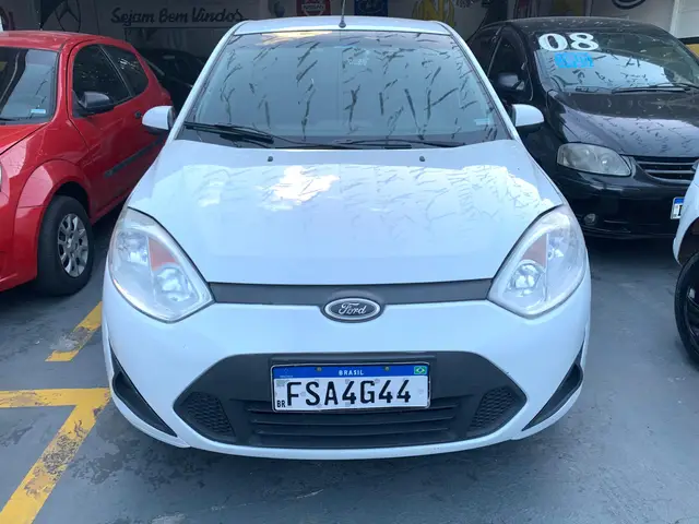 Carro Ford Fiesta Hatch 2014 SE Plus 1.0 RoCam (Flex)