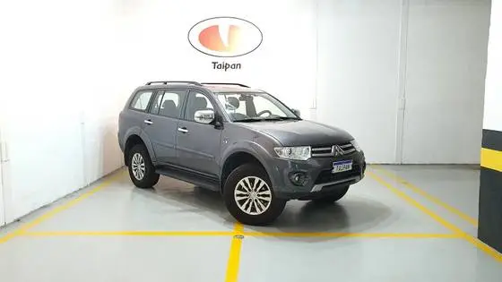 Carro Mitsubishi Pajero 2016 3.5 V6 HPE 4WD (Aut) (Flex)
