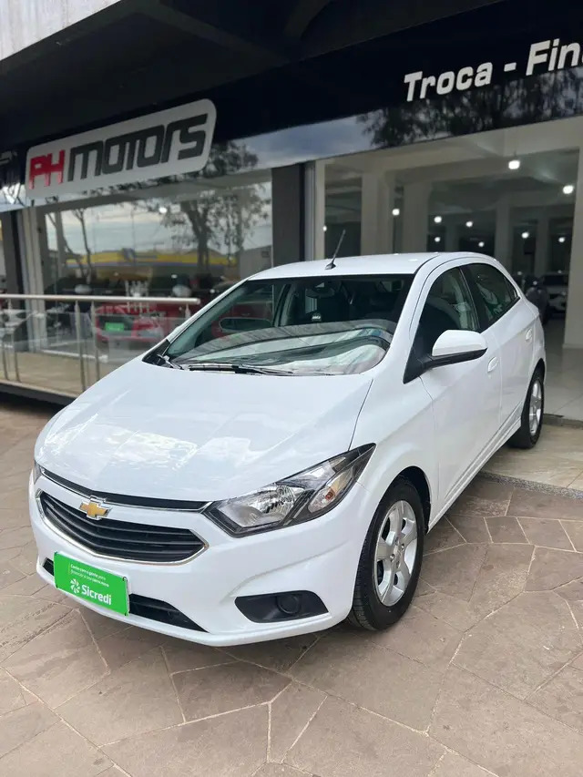 Carro Chevrolet Onix 2019 1.4 LT SPE/4 (Aut)