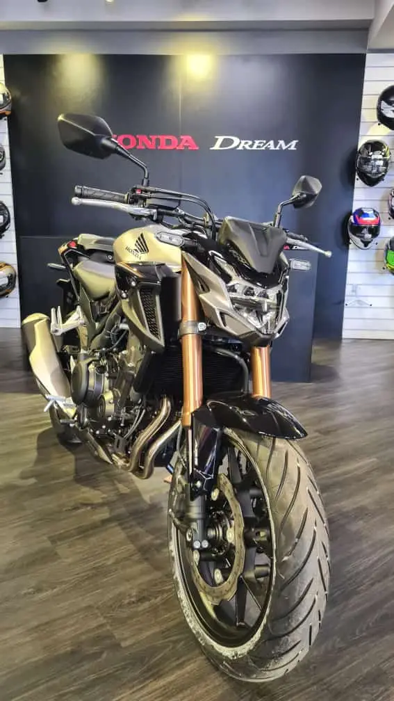 Carro Honda CB 500F 2023 (ABS)