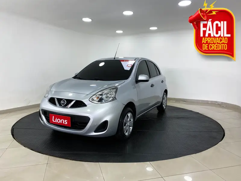 Nissan March 1.0 12V S (Flex)