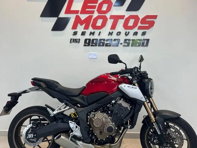 Carro Honda CB 650R 2022 (ABS)