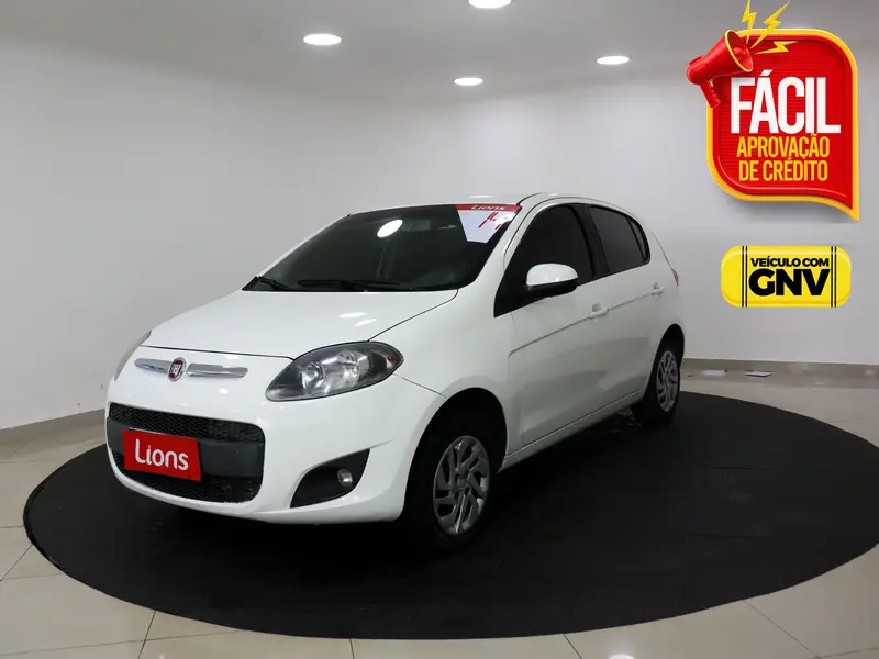 Fiat Palio Attractive 1.0 8V (Flex)