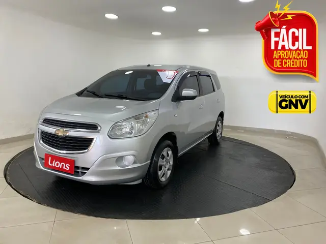 Carro Chevrolet Spin 2013 LT 5S 1.8 (Flex)