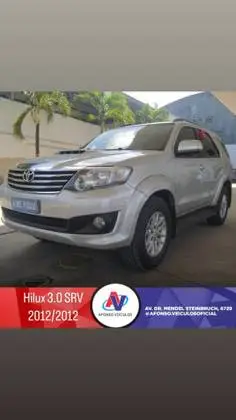 Carro Toyota Hilux SW4 2012 SRV 3.0 TDI 4X4 (5 Lugares)