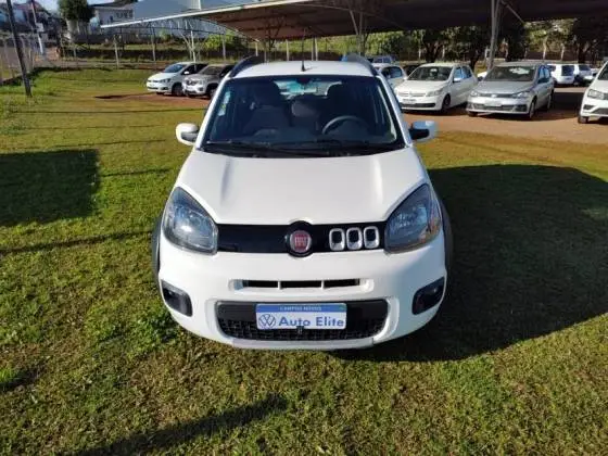 Carro Fiat Uno 2016 Way 1.0 8V (Flex) 4p