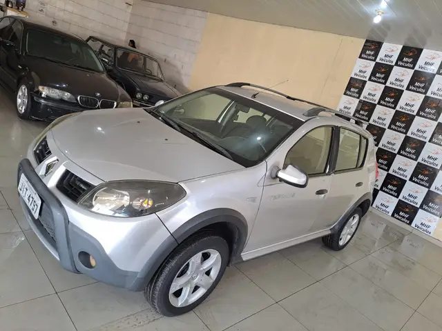 Carro Renault Sandero Stepway 2010 1.6 16V (Flex)