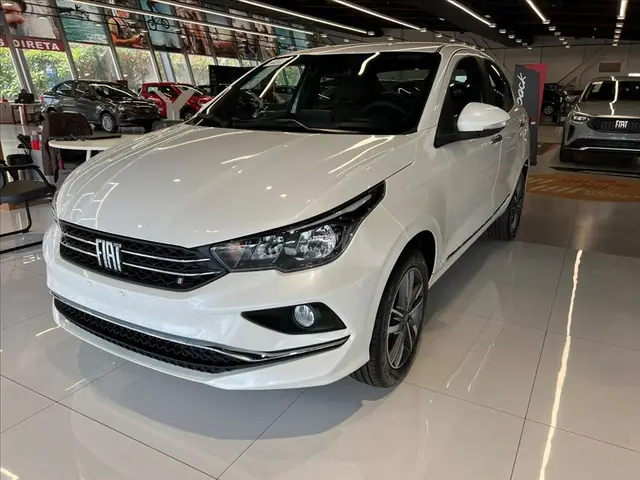Carro Fiat Cronos 2023 Drive 1.3 (Flex) AT