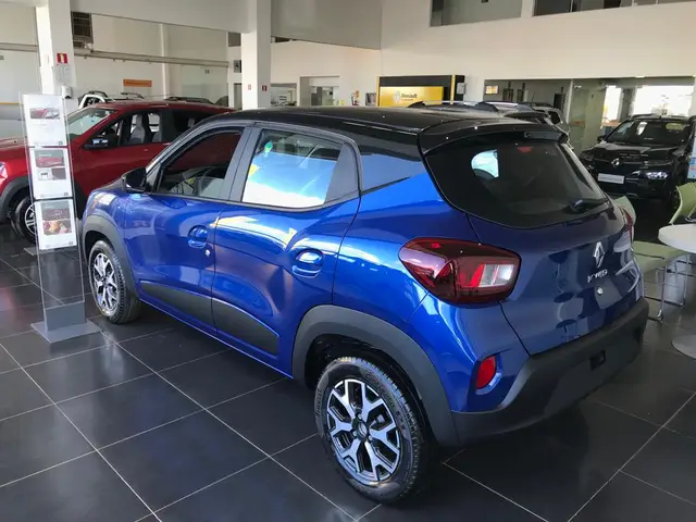Carro Renault Kwid 2024 Intense 1.0 12v SCe (Flex)