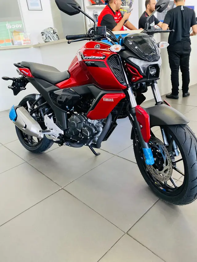 Moto Yamaha Fazer FZ15 2024 ABS