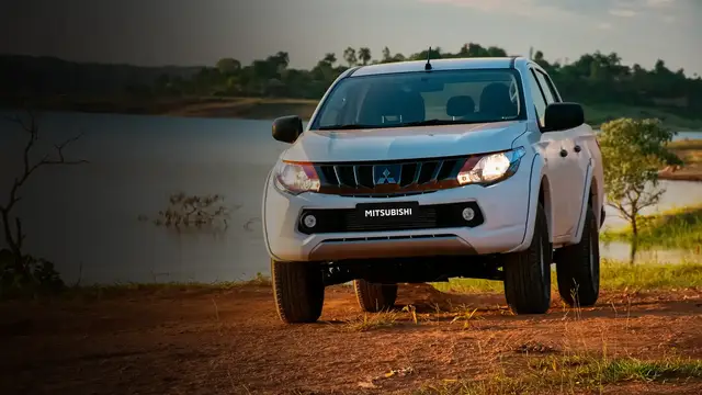 Carro Mitsubishi L200 2023 Triton GL 2.4 Turbo