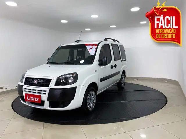 Carro Fiat Doblò 2021 Essence 1.8 16V (Flex)