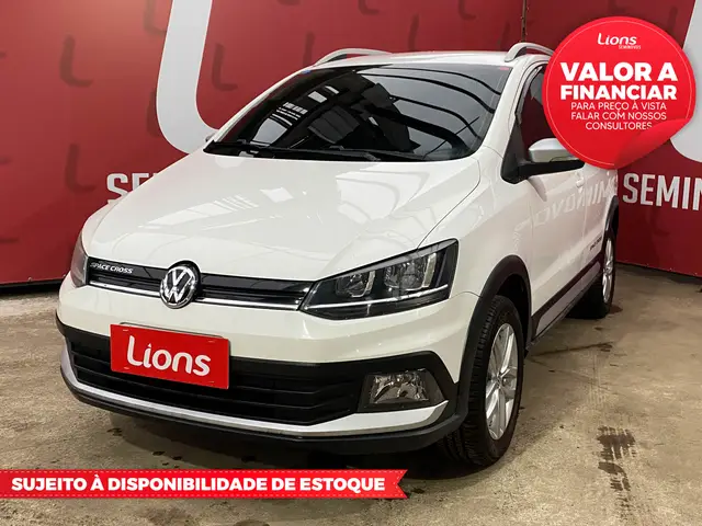Carro Volkswagen SpaceCross 2016 1.6 16V MSI (Flex)
