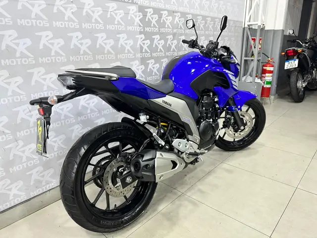 Moto Yamaha YS 250 Fazer 2021 ABS
