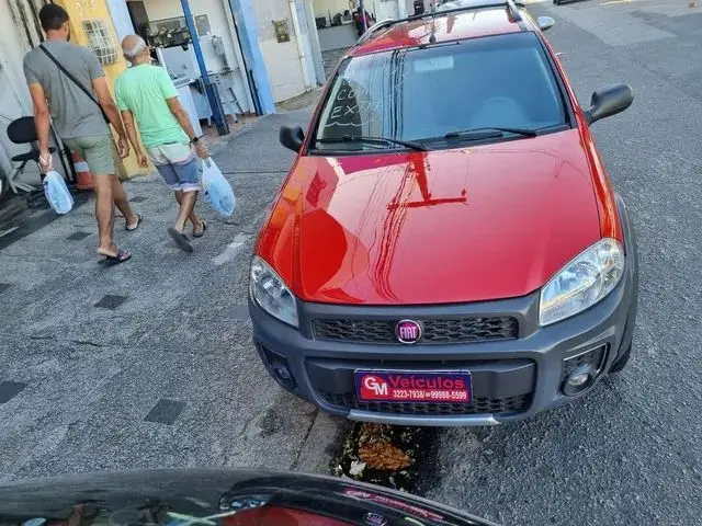 Carro Fiat Strada 2014 Working 1.4 (Flex) (Cabine Dupla)