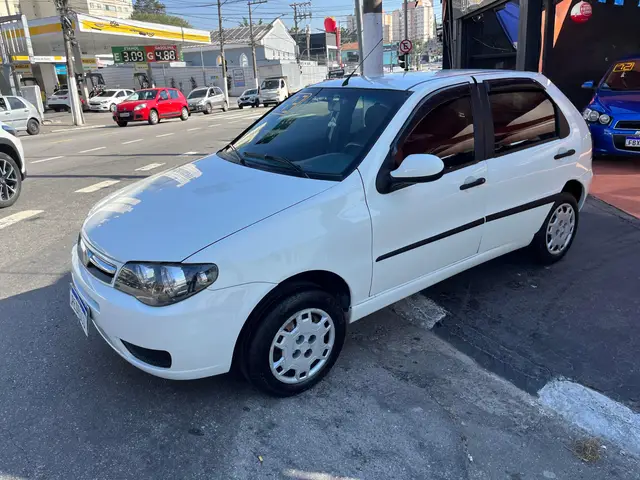 Carro Fiat Palio 2013 Fire 1.0 8V (Flex) 4p