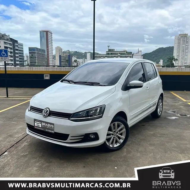Carro Volkswagen Fox 2019 1.6 MSI Connect I-Motion (Flex)
