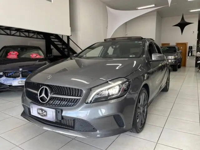 Carro Mercedes-Benz A 200 2018 200 1.6 Turbo FlexFuel DCT