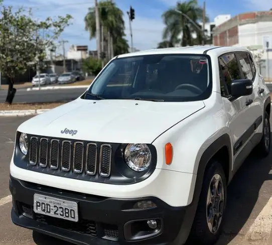 Carro Jeep Renegade 2016 1.8 4x2 (Flex)