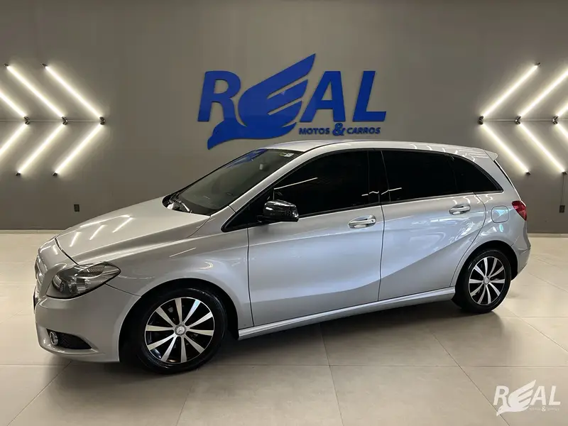 Mercedes-Benz Classe B 200 CGI 1.6 Turbo