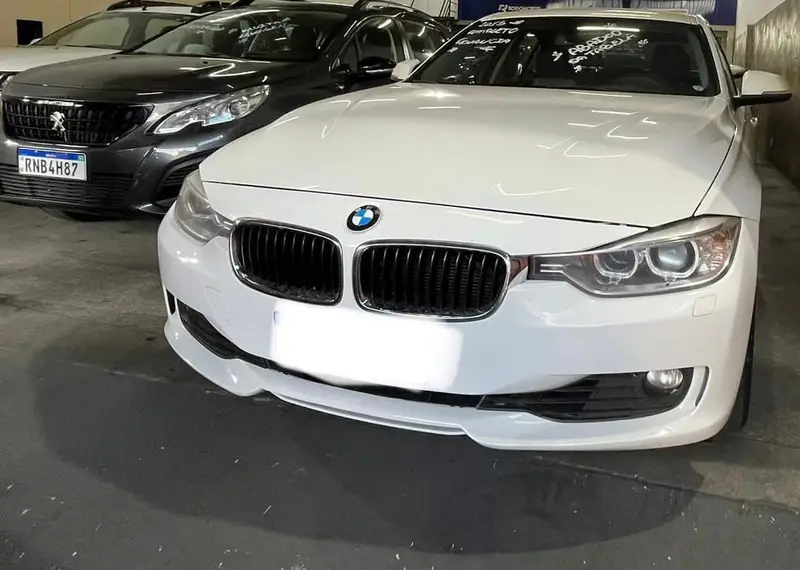 BMW 320i 320i Sport ActiveFlex