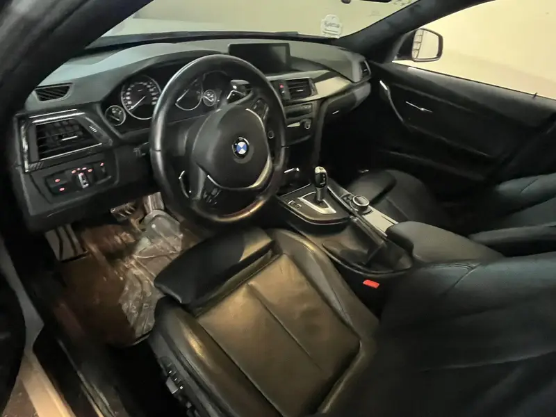 BMW 320i 320i 2.0