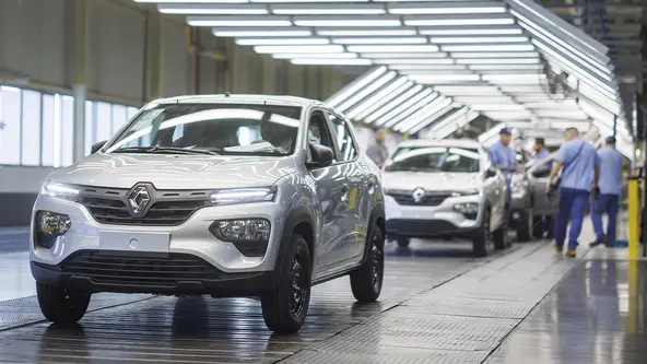 Renault abriu as portas de sua fábrica no Brasil, que já atua diretamente com essa tecnologia, para mostrar, na prática, como ela ajuda na produção