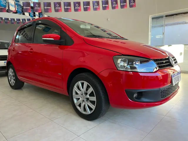 Carro Volkswagen Fox 2012 1.0 VHT (Flex) 4p