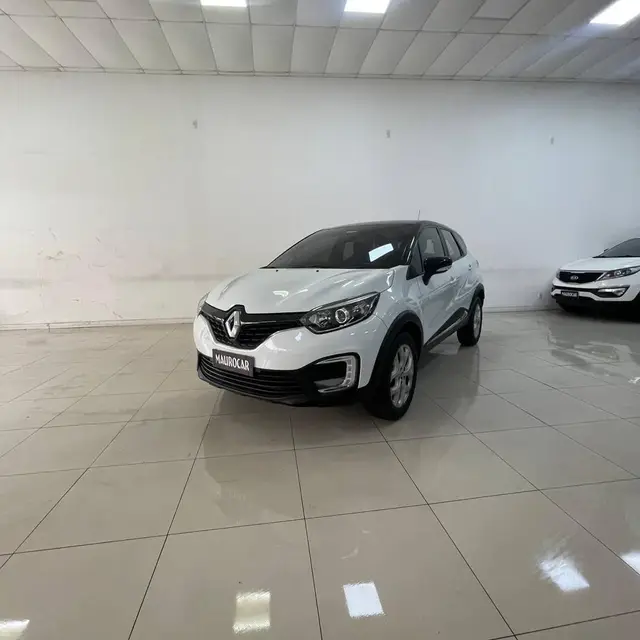 Carro Renault Captur 2018 Life 1.6 16v SCe CVT (Flex)