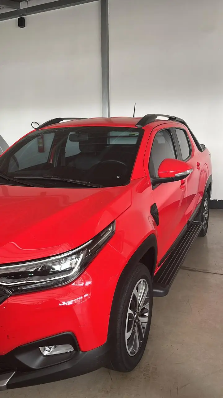 Fiat Strada Volcano 1.3 CD (Flex)
