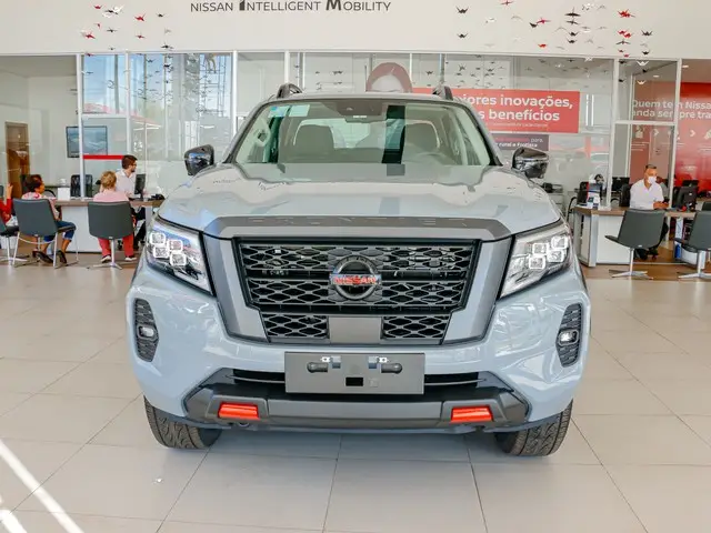 Carro Nissan Frontier 2024 Pro-4X 2.3 Turbo 4x4