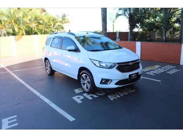 Carro Chevrolet Spin 2020 Premier 7S 1.8 (Flex)