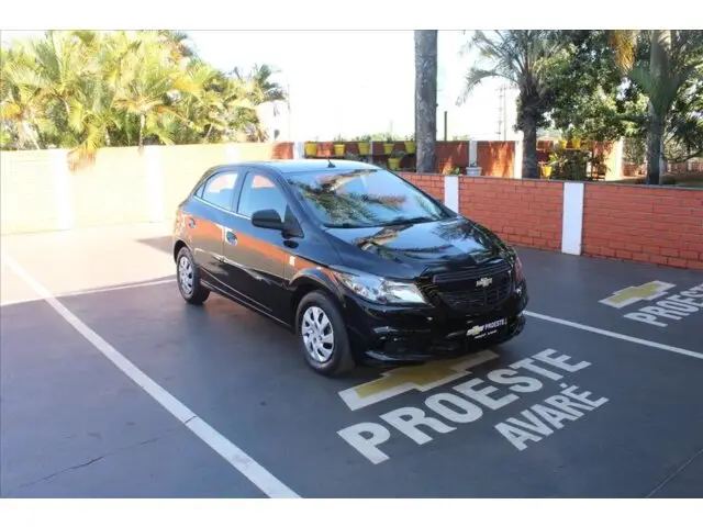 Carro Chevrolet Onix 2019 1.0 Joy SPE/4