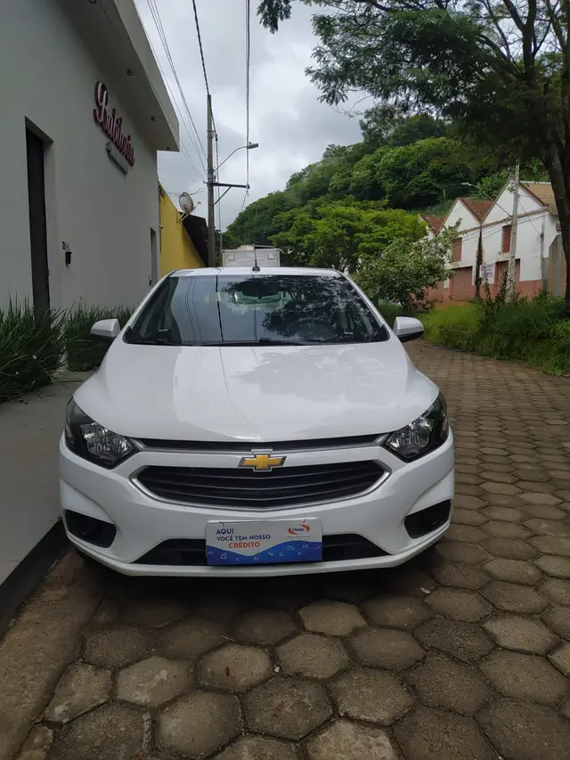 Carro Chevrolet Onix 2019 1.0 LT SPE/4