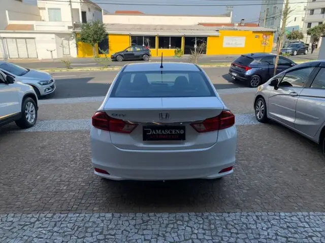 Carro Honda City 2016 LX 1.5 CVT (Flex)
