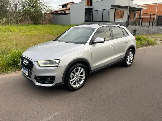 Carro Audi Q3 2014 2.0 TFSI Attraction S Tronic Quattro