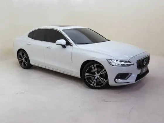 Carro Volvo S60 2020 2.0 T5 Inscription (Aut)